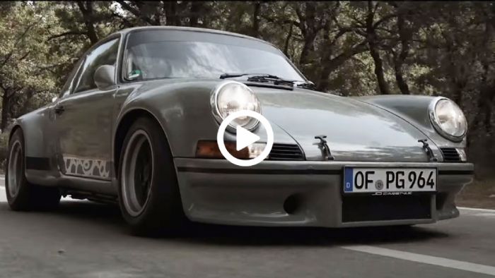 Με Porsche 911 RSR στους δρόμους της Αθήνας