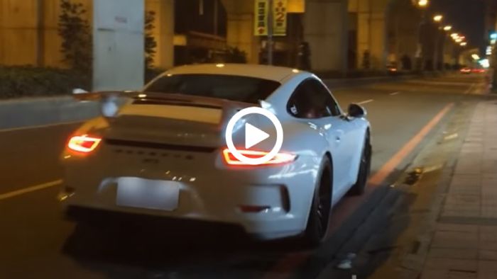 Porsche 911 GT3 σηκώνει στο πόδι οικοδομικό τετράγωνο