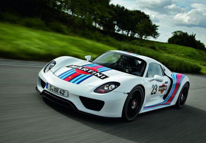 Porsche: Σκέψεις για νέο supercar