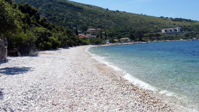 Διευκρινίσεις ΥΠΟΙΚ για το σχέδιο νόμου για τον αιγιαλό
