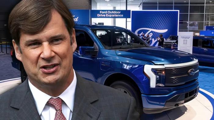 Ford CEO: «Η Κίνα μπορεί να βγάλει εκτός αγοράς κάθε κατασκευαστή αυτοκινήτων στην Δύση»