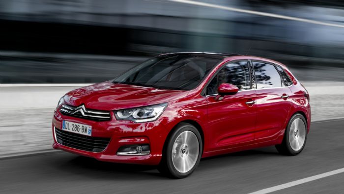 Όλα τα Citroen διατίθενται με το προωθητικό πρόγραμμα Green Bonus με όφελος που ξεκινά από τα 400 ευρώ και φτάνει τα 3.200 ευρώ, ενώ παράλληλα συνδυάζεται με όφελος απόσυρσης.