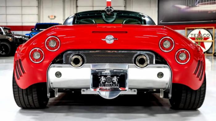 Spyker C8: Σπάνιο κόκκινο Laviolette πουλήθηκε 670.000 δολάρια Spyker C8: Σπάνιο κόκκινο Laviolette πουλήθηκε 670.000 δολάρια