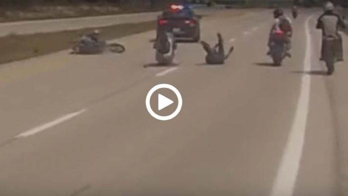 Μαγκιές σε περιπολικό και... Μαγκιές σε περιπολικό και...