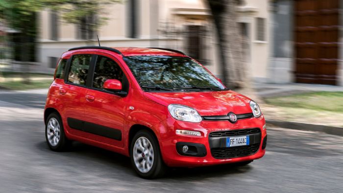 Το Panda έχει έκπτωση από 500 έως 900 ευρώ με τις τιμές να ξεκινούν από 10.350 ευρώ στην έκδοση Pop του 1.200άρη κινητήρα των 69 ίππων.