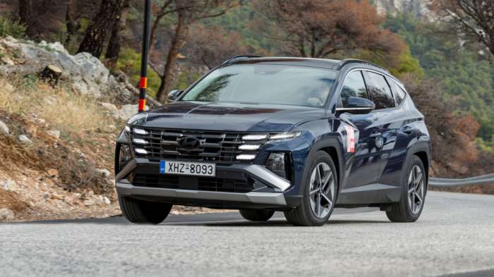 Δοκιμή: Ανανεωμένο Hyundai Tucson με ήπια υβριδικό diesel & 4κίνηση Δοκιμή: Ανανεωμένο Hyundai Tucson με ήπια υβριδικό diesel & 4κίνηση