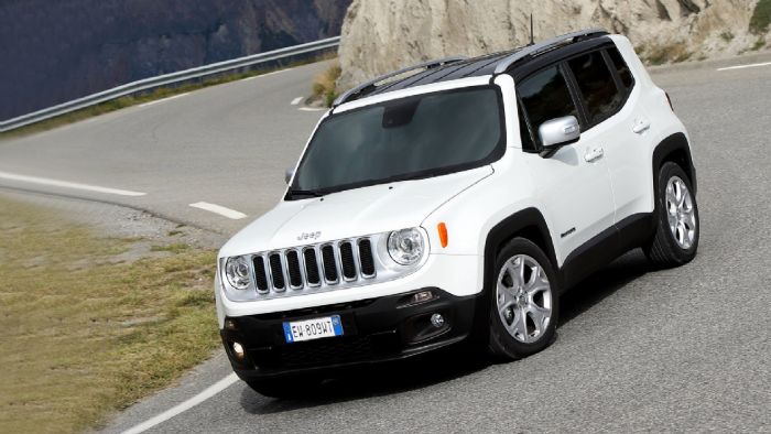 Μεταξύ των επιλεγμένων μεταχειρισμένων Jeep θεωρείται δεδομένη η ύπαρξη της προ ανανέωσης Renegade που βλέπετε στη φωτογραφία.