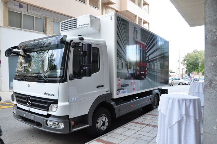 H Mercedes-Benz στηρίζει τα Logistics H Mercedes-Benz στηρίζει τα Logistics