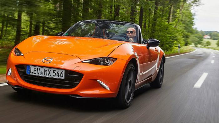 Βλέπετε το Mazda MX-5 30th Anniversary, έκδοση που δημιουργήθηκε για να γιορτάσει η Mazda τα 30 χρόνια του μοντέλου.