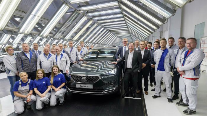 Στην παραγωγή μπήκε και επίσημα το νέο SEAT Tarraco όπως γνωστοποίησε η μάρκα, δίνοντας μάλιστα στη δημοσιότητα τα πρώτα στιγμιότυπα.