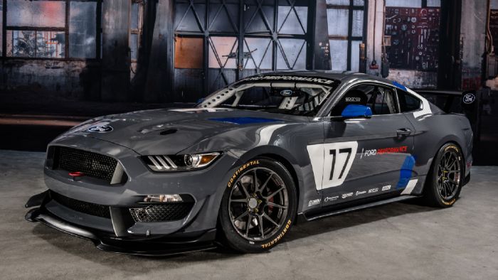 Νέα αγωνιστική Ford Mustang GT4