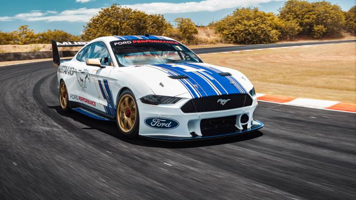 Την αγωνιστική έκδοση της νέας Mustang παρουσίασε η Ford Performance.