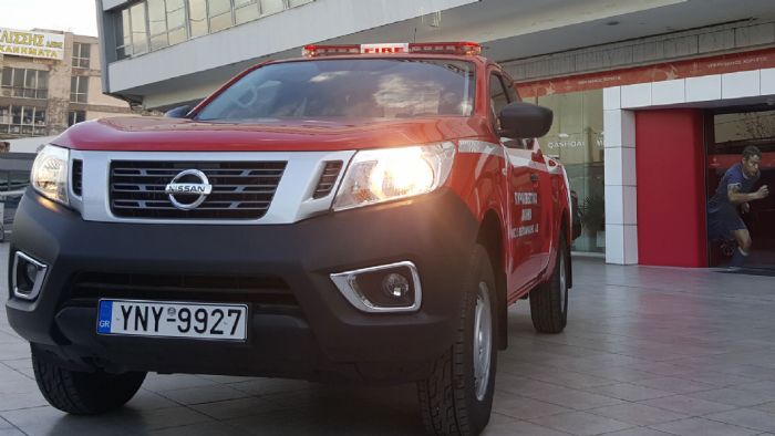 Nissan Navara «πυροσβέστης»