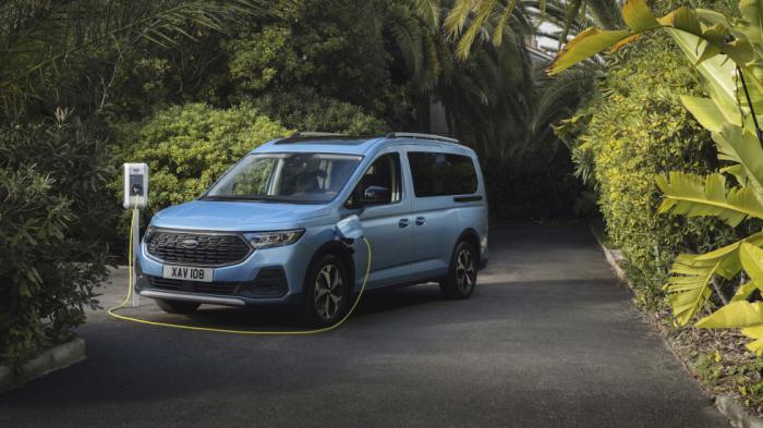 Νέο Ford Tourneo Connect: Οι εκδόσεις, και οι τιμές στην Ελλάδα Νέο Ford Tourneo Connect: Οι εκδόσεις, και οι τιμές στην Ελλάδα