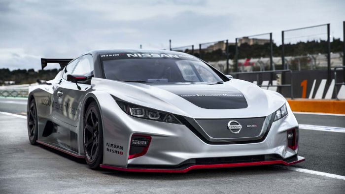 Το νέο Nissan LEAF NISMO RC παρουσίασε η ιαπωνική φίρμα.