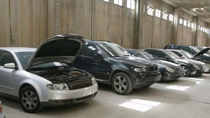 Στο «σφυρί» 32 αυτοκίνητα από τον ΟΔΔΥ