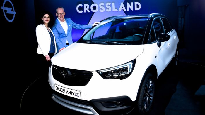 Αστέρια στη παρουσίαση του Crossland X Αστέρια στη παρουσίαση του Crossland X
