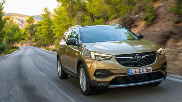 H Opel εμπλουτίζει την γκάμα με έναν ισχυρό νέο υπερτροφοδοτούμενο βενζινοκινητήρα 1,6 λίτρων απόδοσης 180 ίππων.