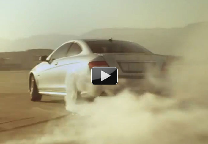 Drift-άροντας τη C63 AMG Coupe 