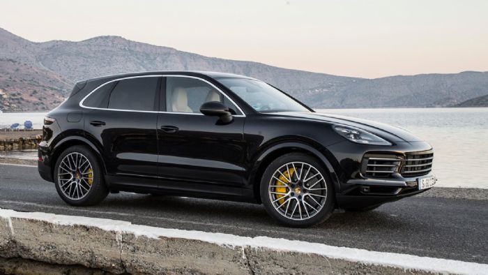 Η τωρινή Porsche Cayenne. Η τωρινή Porsche Cayenne.