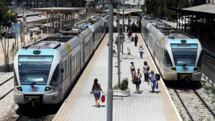 Στάσεις εργασίας σε Μετρό και Προαστιακό