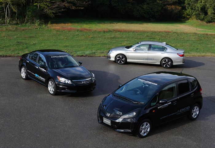 Η οικογένεια των συστημάτων SPORT HYBRID περιλαμβάνει τρία διαφορετικά συστήματα, για κάθε τύπο αυτοκινήτου.    