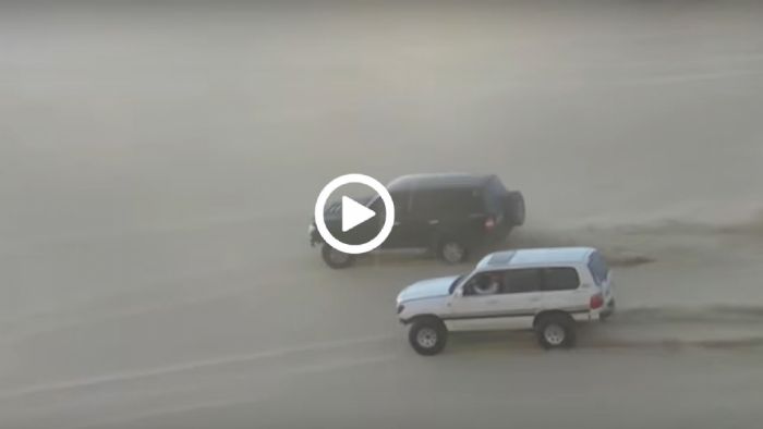 Toyota κάνουν πάρτι στην άμμο Toyota κάνουν πάρτι στην άμμο