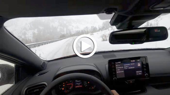 Video: Toyota GR Yaris παρτάρει στα χιόνια