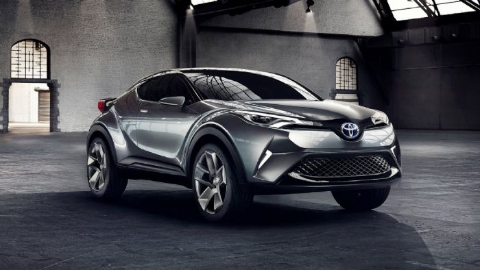 Toyota compact crossover Toyota compact crossover