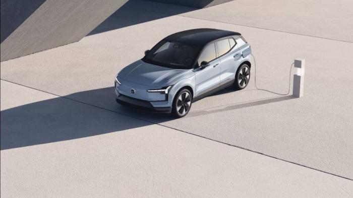 Volvo: Δίνει 1 χρόνο δωρεάν φόρτιση στο σπίτι – Ξεκινά στη Σουηδία, επεκτείνεται Volvo: Δίνει 1 χρόνο δωρεάν φόρτιση στο σπίτι – Ξεκινά στη Σουηδία, επεκτείνεται παγκοσμίως!