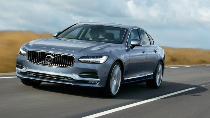 VOLVO  S90