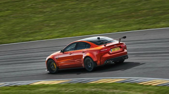 Για το ρεκόρ η Jaguar XE SV Project 8