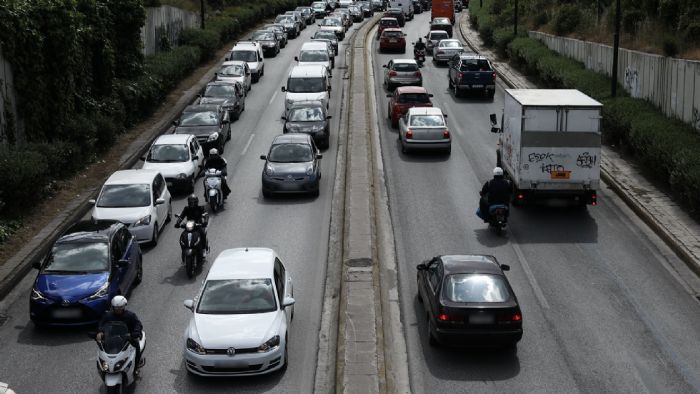 Ξεπερνούν τις 600.000 τα ανασφάλιστα οχήματα