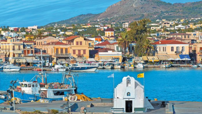 Αίγινα: Μοναδική απόδραση μια ανάσα από την Αθήνα