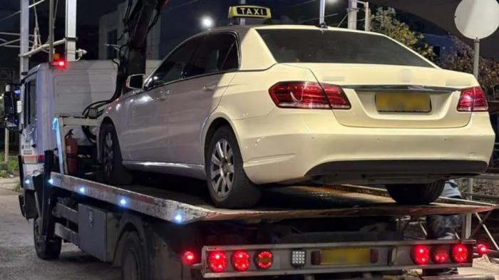 Χειροπέδες σε 14 μεθυσμένους οδηγούς από την ΕΛ.ΑΣ. Χειροπέδες σε 14 μεθυσμένους οδηγούς από την ΕΛ.ΑΣ.