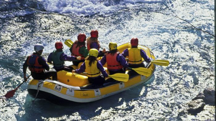 Δέκα ιδέες για ανοιξιάτικες και αποδράσεις στην Ελλάδα Δέκα ιδέες για ανοιξιάτικες και αποδράσεις στην Ελλάδα