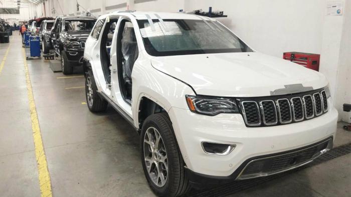 Τα Grand Cherokee κατασκευάζoνται στο Detroit και έπειτα μεταφέρονται στο Μεξικό.