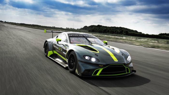 H Vantage GT3.