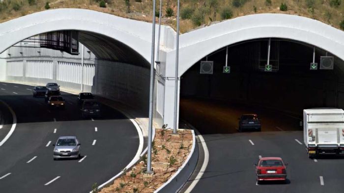 Έρευνα του ΕΜΠ για την ασφάλεια στις οδικές σήραγγες Έρευνα του ΕΜΠ για την ασφάλεια στις οδικές σήραγγες