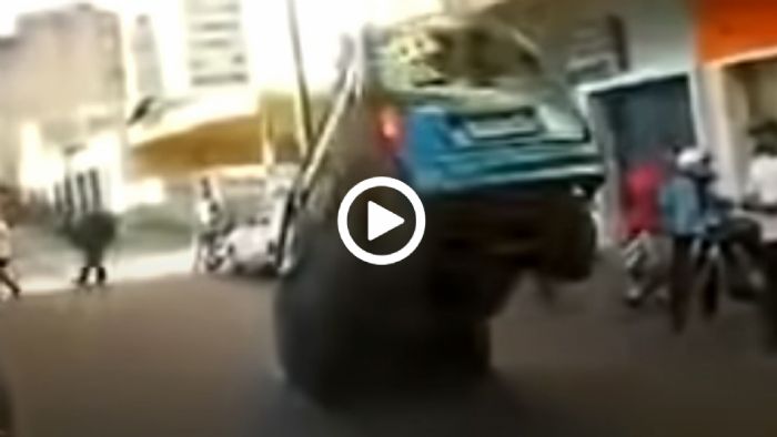 Mε αυτό το φορτηγάκι φρενάρεις και σου έρχεται εμετός!