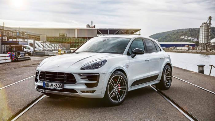 Δύο νέα πακέτα προσφέρει για τη Porsche Macan ο βελτιωτικός οίκος, TechArt δίνοντας έτσι διαφορετική οπτική στο γερμανικό SUV.