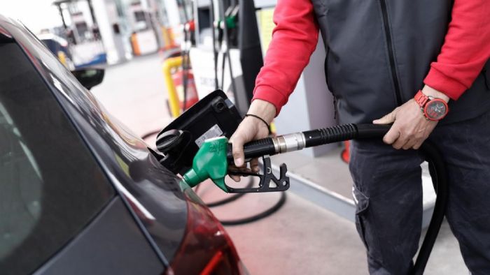 Fuel Pass: Tα ΑΦΜ που υποβάλλουν σήμερα (29/4) αίτηση επιδότησης