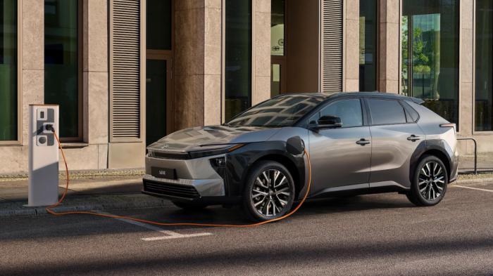 Αύξηση των ηλεκτρικών στην Ευρώπη - Στην Ελλάδα 6 στα 10 νέα αυτοκίνητα με ρεύμα