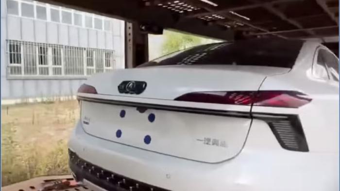 Audi και BMW «μεταμφιέζονται» σε κινεζικά Changan για να μπουν στην αγ Audi και BMW «μεταμφιέζονται» σε κινεζικά Changan για να μπουν στην αγορά της Ρωσίας!