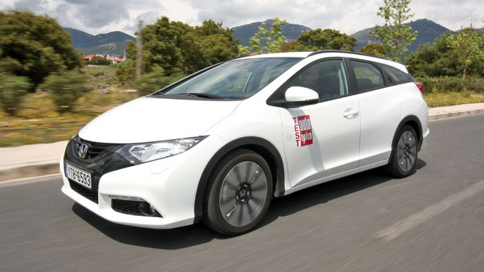 Η έκδοση Tourer έρχεται για να εκτοξεύσει την πρακτικότητα και την ευρυχωρία του Ηonda Civic, διατηρώντας παράλληλα, τη ξεχωριστή εξωτερική εμφάνιση του ιαπωνικού μικρομεσαίου.