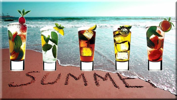 Τα 10 πιο δροσιστικά cocktails..του καλοκαιριού!