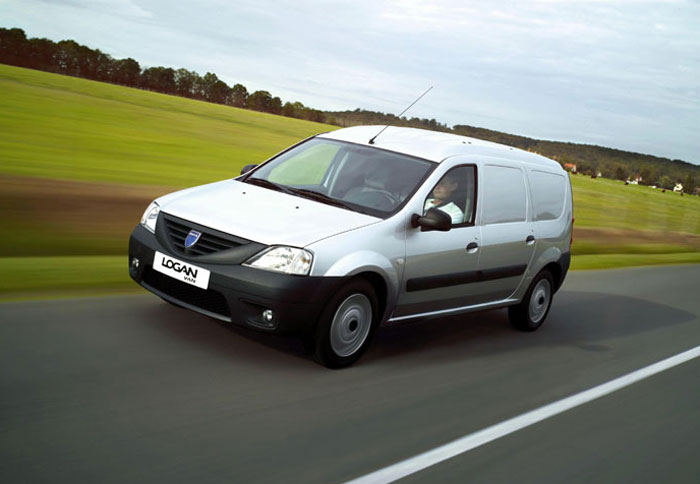 Το κόστος αγοράς του Logan Van μειώνεται πλέον στα 8.883€.