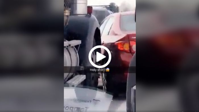Toν πήρε παραμάζωμα