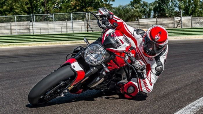 Ducati Monster 1200 R. Επίσημη παρουσίαση Ducati Monster 1200 R. Επίσημη παρουσίαση