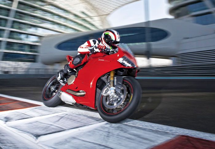 Αudi - Στα 1,1 δις ευρώ η εξαγορά της Ducati Αudi - Στα 1,1 δις ευρώ η εξαγορά της Ducati